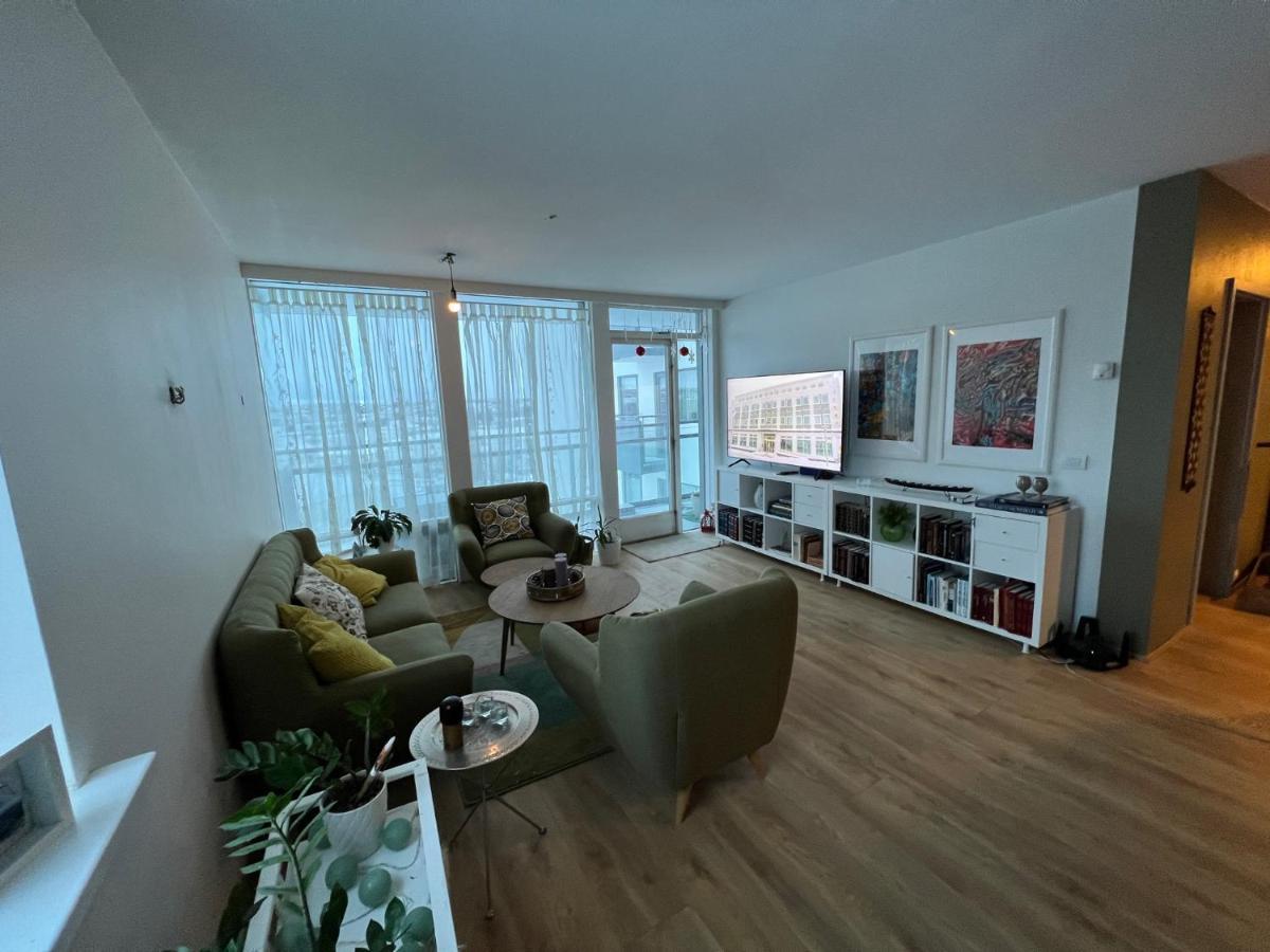 Jm Homestay - A Cozy Two Bedroom Apartment Reikiavik Exterior foto