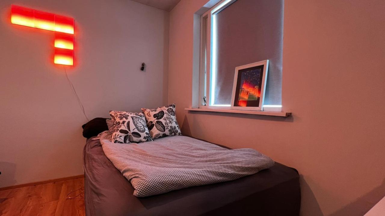 Jm Homestay - A Cozy Two Bedroom Apartment Reikiavik Exterior foto